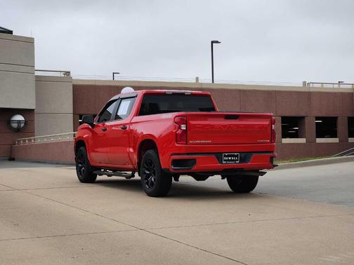 2021 Chevrolet Silverado 1500 Custom