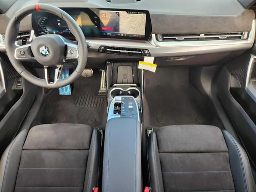 Alpine White 2027 BMW X2 M35i