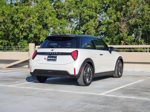 2025 MINI Hardtop S