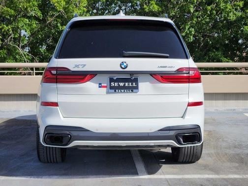 2021 BMW X7 xDrive40i