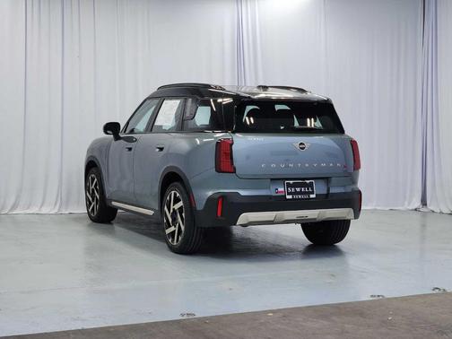 2025 MINI Countryman S