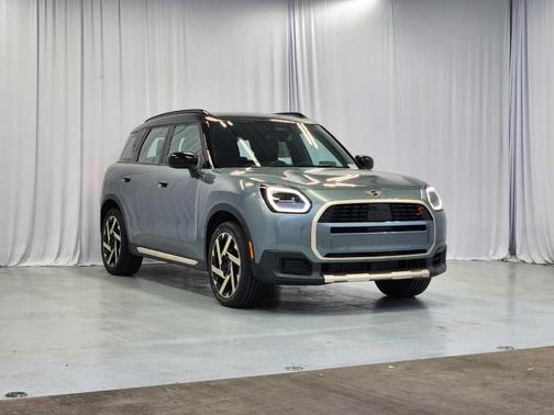 2025 MINI Countryman S