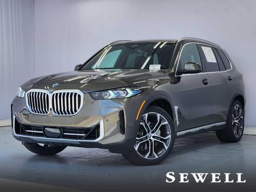 Manhattan Green Metallic 2026 BMW X5 sDrive40i