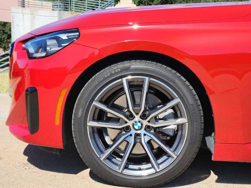 2024 BMW 230 i