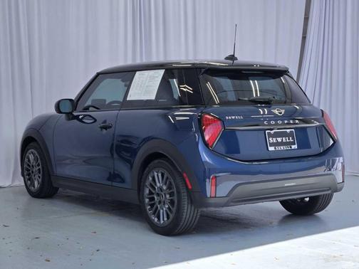 2025 MINI Hardtop 