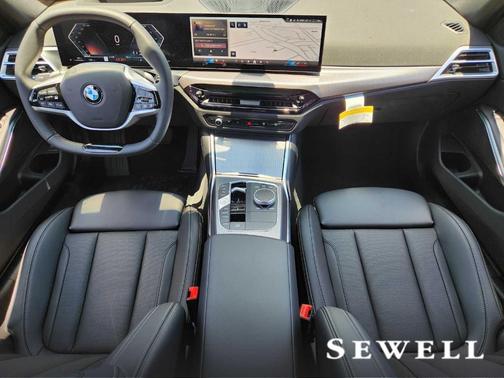 2025 BMW 330 i xDrive
