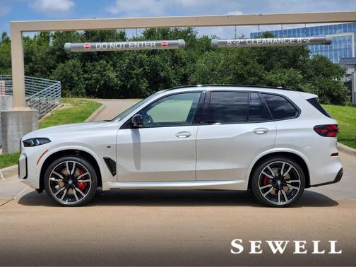 2026 BMW X5 M60i