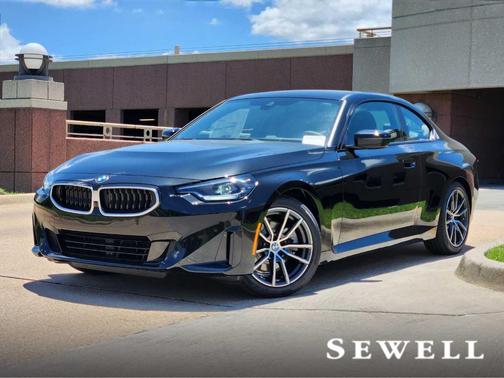 2025 BMW 230 i