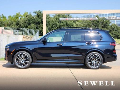2026 BMW X7 xDrive40i