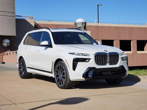 2024 BMW X7 xDrive40i