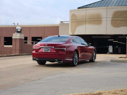 2018 Lexus LS 500 