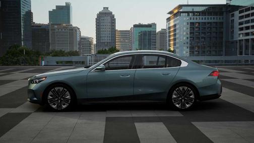 2026 BMW 530 i xDrive