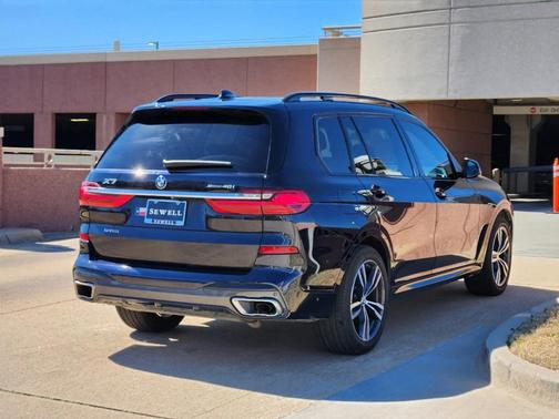 2022 BMW X7 xDrive40i