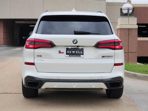 2023 BMW X5 M50i