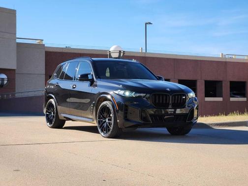 2024 BMW X5 M60i