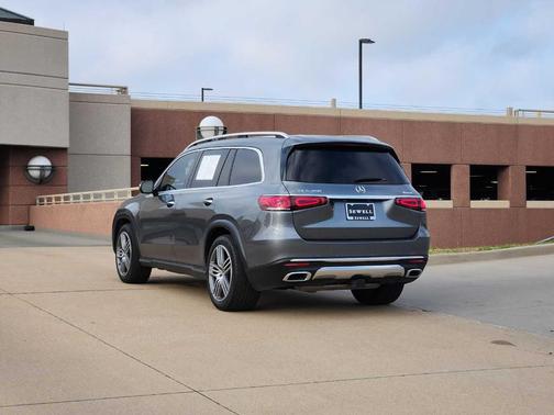 2022 Mercedes-Benz GLS 450 4MATIC