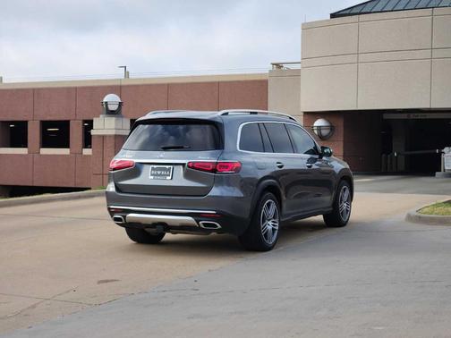 2022 Mercedes-Benz GLS 450 4MATIC