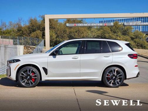 2026 BMW X5 M60i