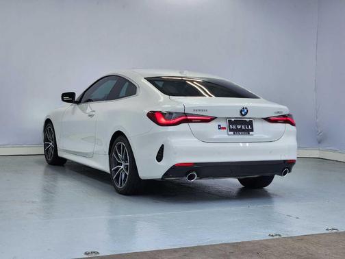 Alpine White 2025 BMW 430 i