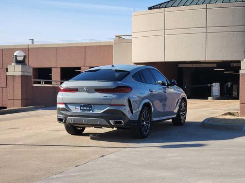 2024 BMW X6 xDrive40i