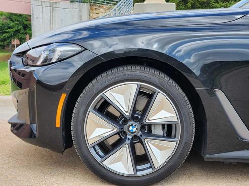 Black Sapphire 2025 BMW i4 Gran Coupe eDrive40