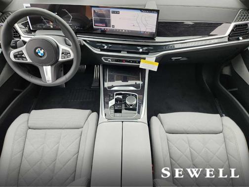 Tanzanite Blue II Metallic 2026 BMW X5 xDrive40i