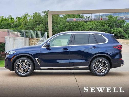 Tanzanite Blue II Metallic 2026 BMW X5 xDrive40i