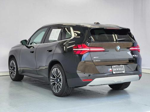 Black Sapphire Metallic 2026 BMW X3 30 xDrive