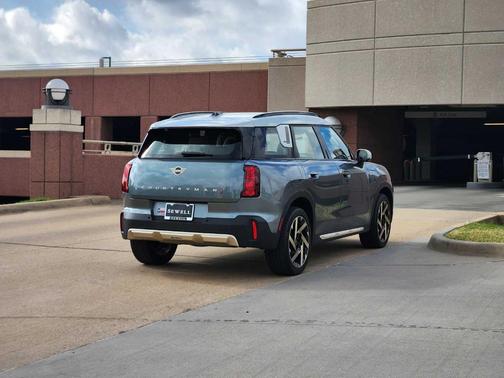 2025 MINI Countryman S