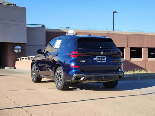 2025 BMW X5 xDrive40i