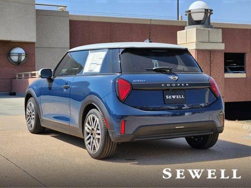 2025 MINI Hardtop Cooper