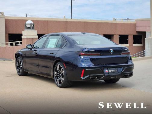 2025 BMW 760 760i xDrive