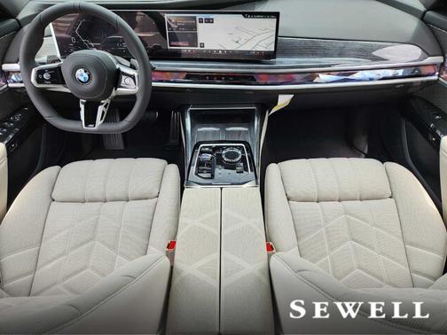 2025 BMW 760 760i xDrive