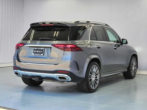Gray Metallic 2024 Mercedes-Benz GLE 450 4MATIC