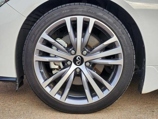 2023 INFINITI Q50 SENSORY