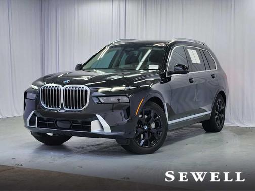 2025 BMW X7 xDrive40i