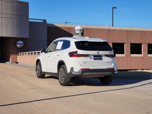 2023 BMW X1 xDrive28i
