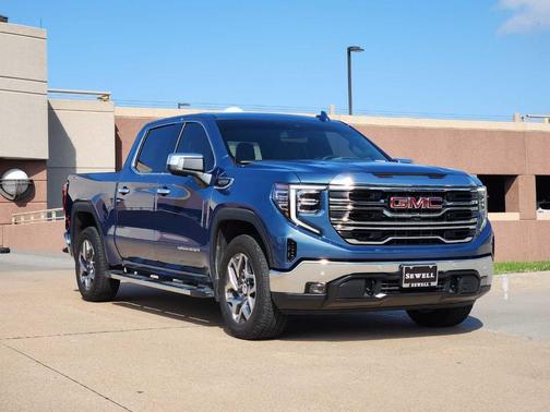 2024 GMC Sierra 1500 SLT