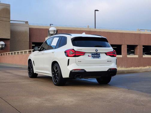2023 BMW X3 M40i