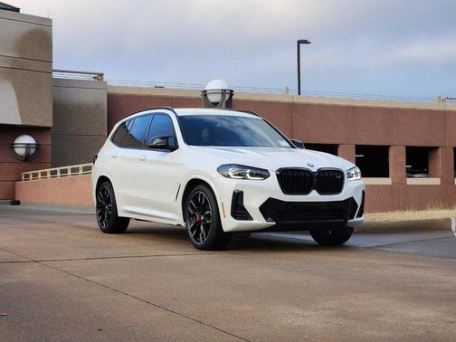 2023 BMW X3 M40i