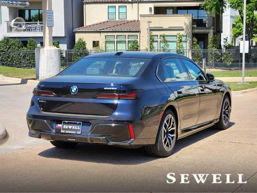 2025 BMW i7 eDrive50