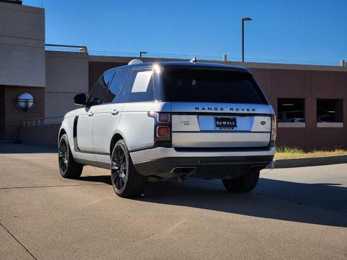 2020 Land Rover Range Rover P525 HSE