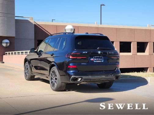 2026 BMW X7 xDrive40i