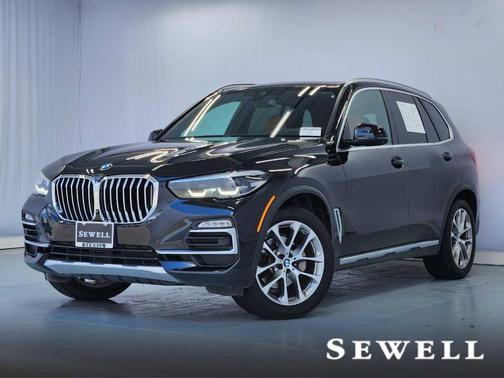 Black Sapphire Metallic 2021 BMW X5 sDrive40i