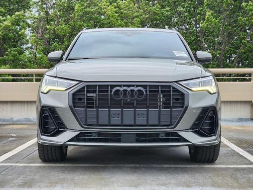 2023 Audi Q3 45 S line Premium Plus