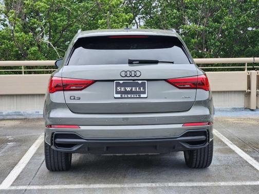 2023 Audi Q3 45 S line Premium Plus
