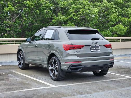 2023 Audi Q3 45 S line Premium Plus