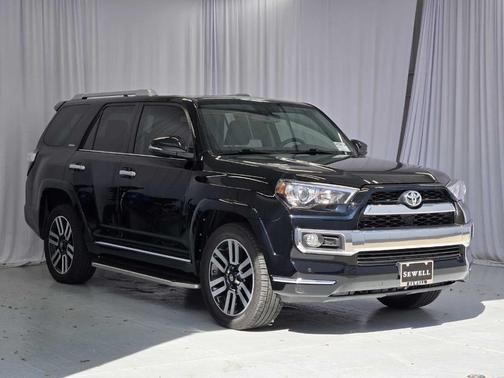 Midnight Black Metallic 2018 Toyota 4Runner Limited