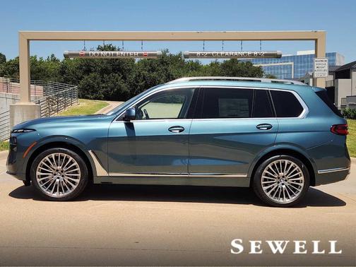 2026 BMW X7 xDrive40i