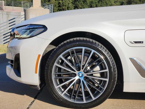 2023 BMW 530e 530e xDrive